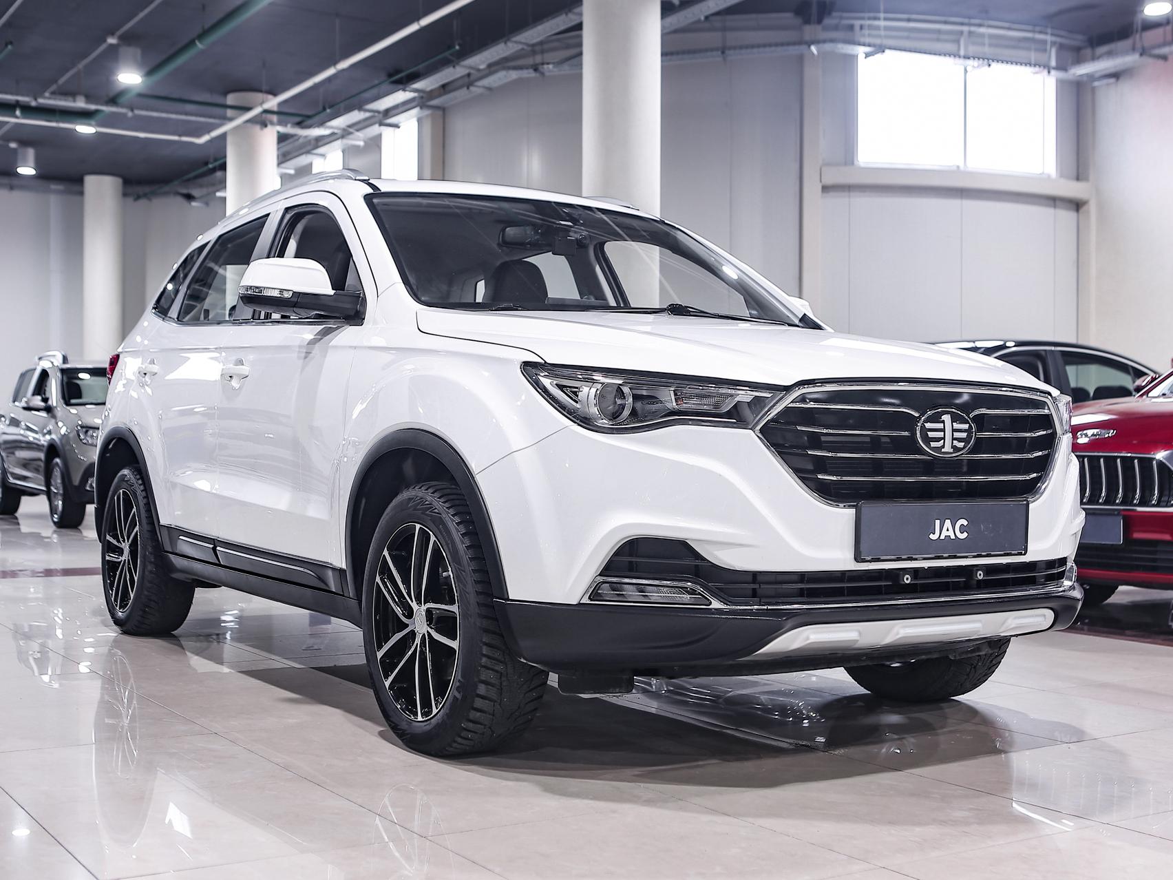 Купить Besturn X40 с пробегом