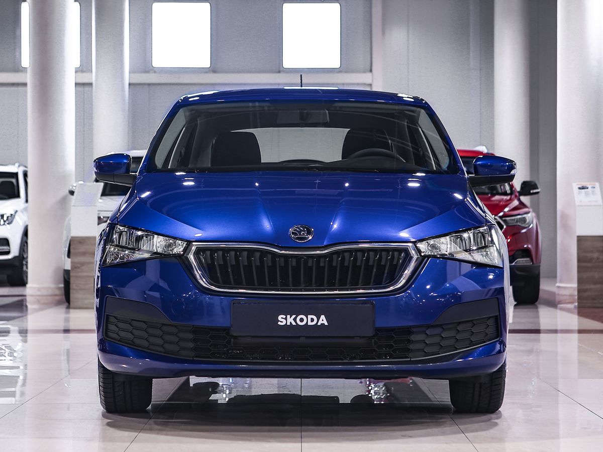 Купить Rapid с пробегом